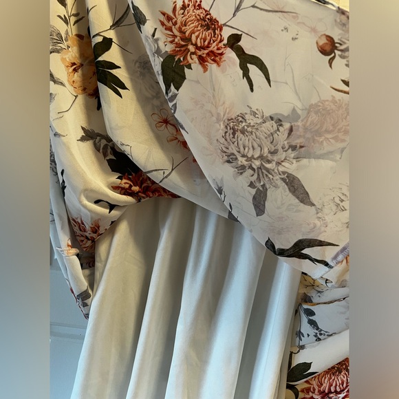 Floral Summer White Dress Women’s Size S - Picture 6 of 13